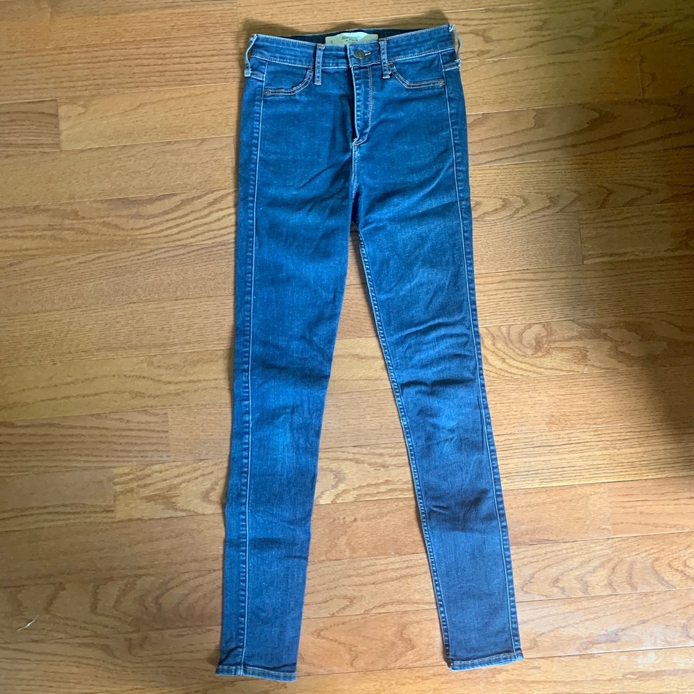 Abercrombie Dark Wash Skinny Jeans
